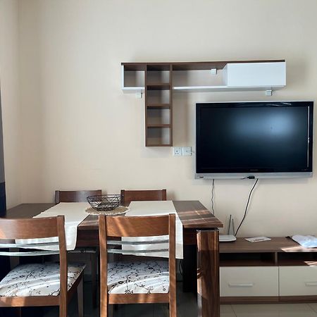 Weekend Apartments 2Br Kyrenia  Eksteriør billede