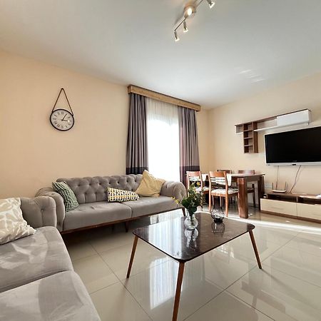 Weekend Apartments 2Br Kyrenia  Eksteriør billede