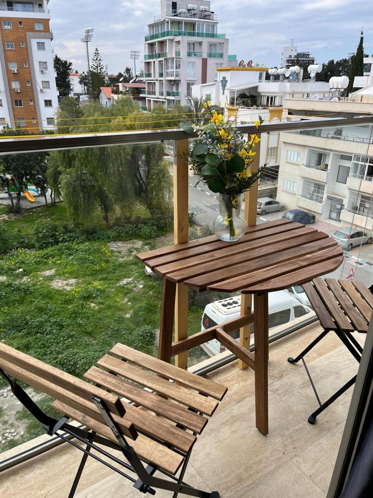 Weekend Apartments 2Br Kyrenia  Eksteriør billede